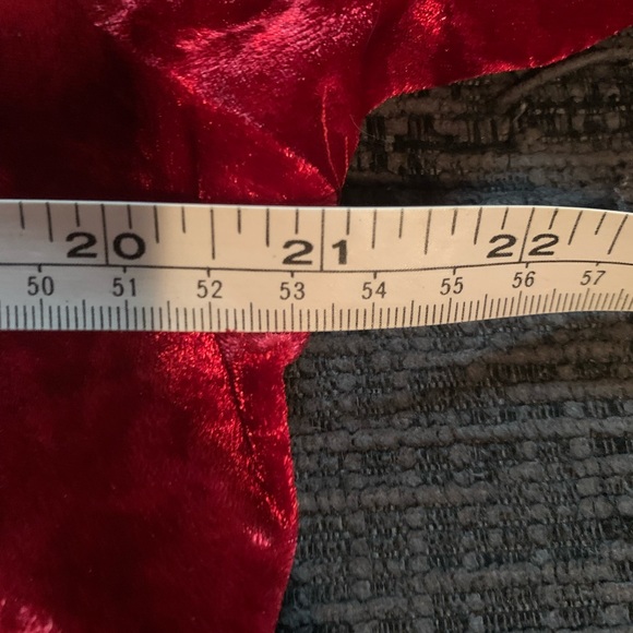 NWT Spin Red Velvet long sleeve blouse. Size L. - Picture 6 of 6